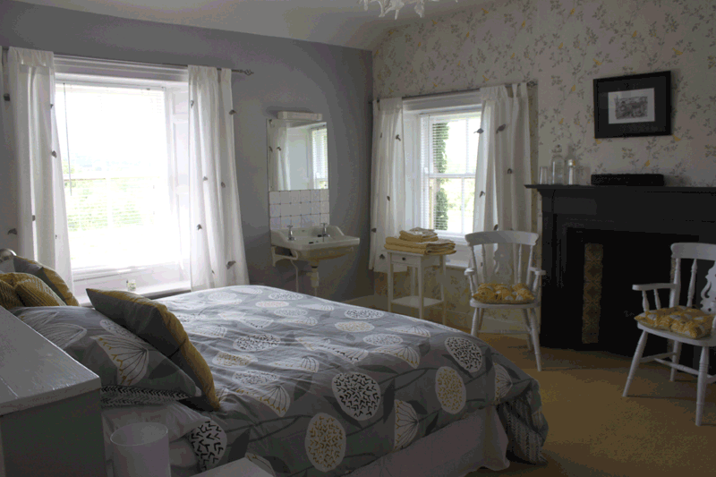 Thropton Demesne Farmhouse B & B